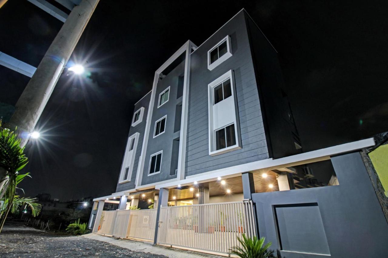 Townhouse Md Star Hotel Nagpur Exterior foto