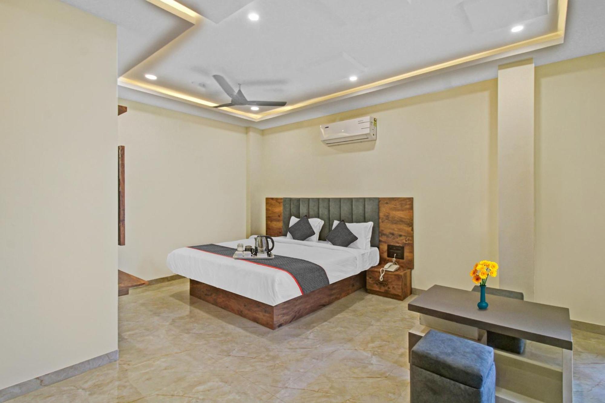 Townhouse Md Star Hotel Nagpur Exterior foto