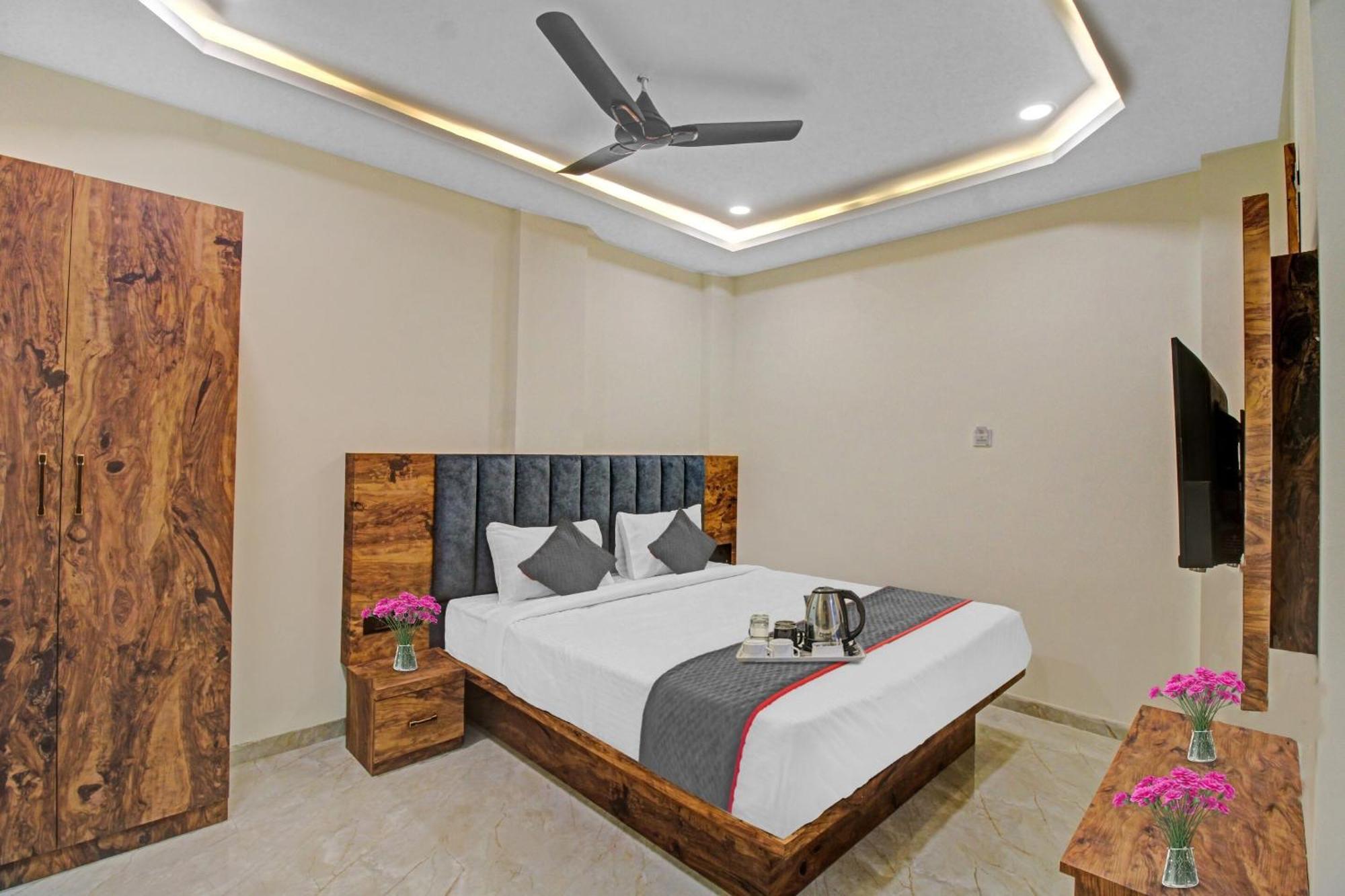 Townhouse Md Star Hotel Nagpur Exterior foto