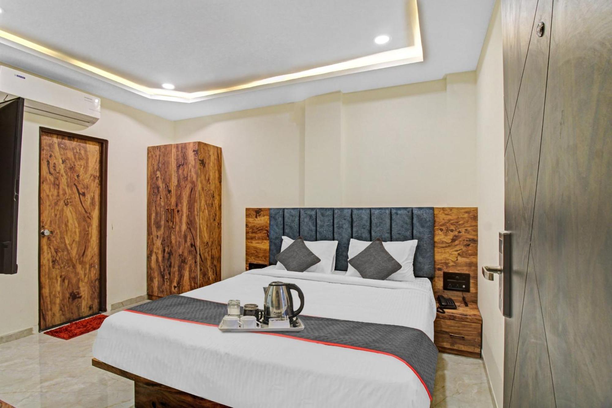 Townhouse Md Star Hotel Nagpur Exterior foto
