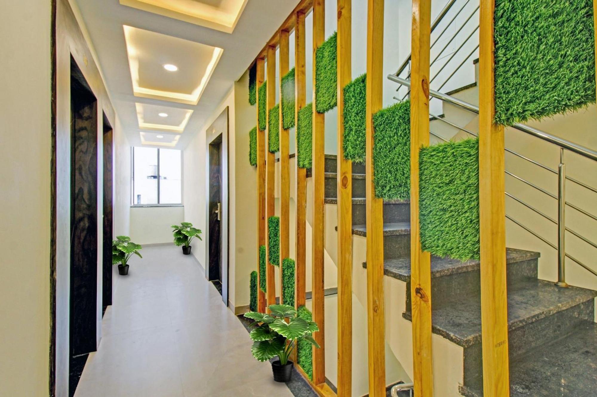 Townhouse Md Star Hotel Nagpur Exterior foto